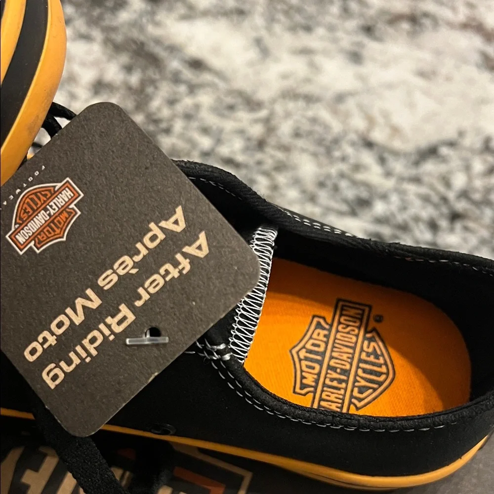 Harley-Davidson Women’s Black and Orange Sneakers - Picture 3 of 6